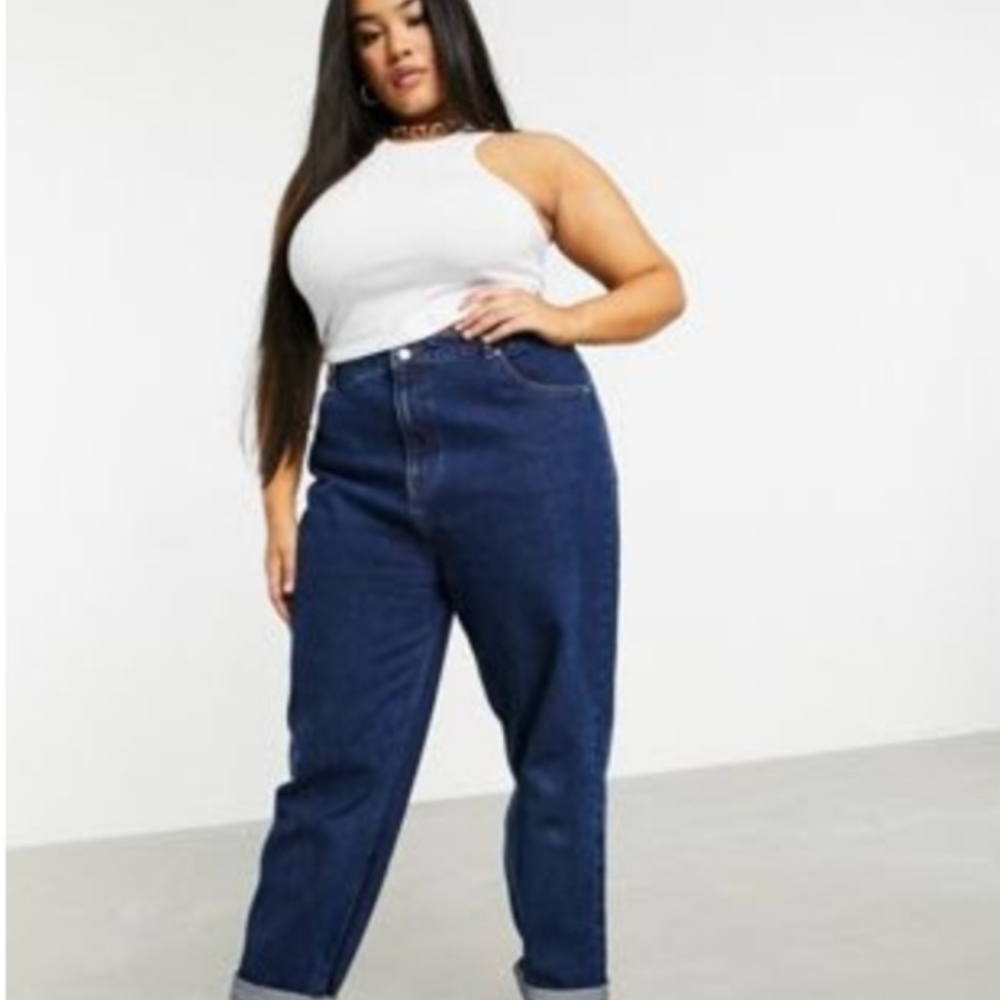 High Rise Mom Jeans - 20